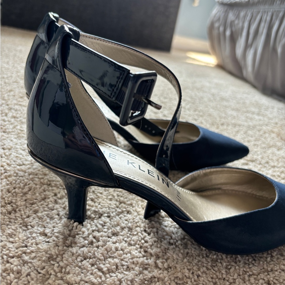 Anne Klein pump size 9.5
